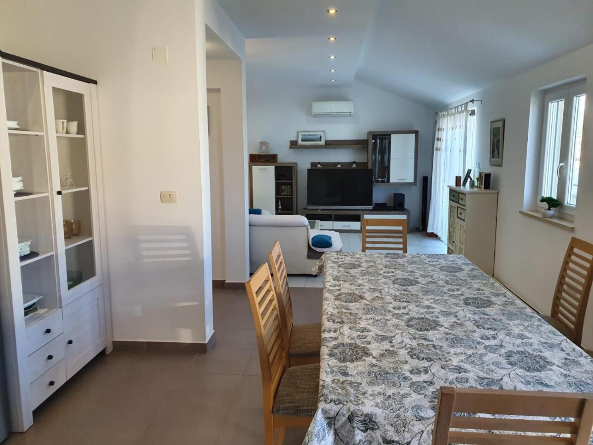 Apartman Baric セヴィド エクステリア 写真